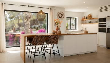 Resa Estates Ibiza for sale villa sea views koop kitchen 2.jpg